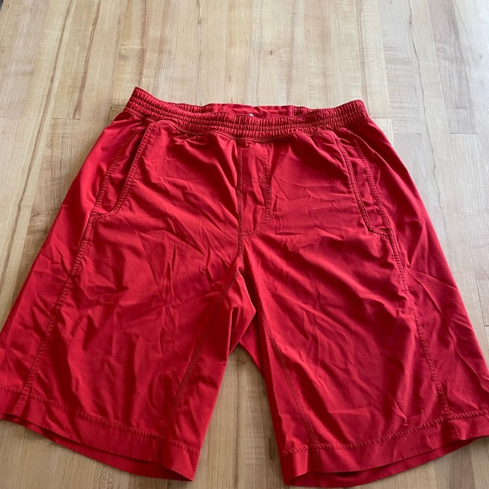 Lululemon Mens Shorts Red